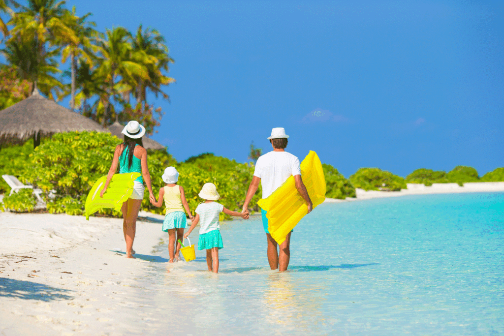 Welke gevaren liggen op de loer op een zonnige stranddag?