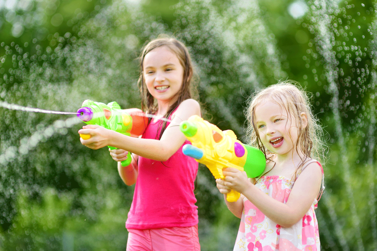 Leukste waterspelletjes voor kids, vrolijk spetterend de zomer door